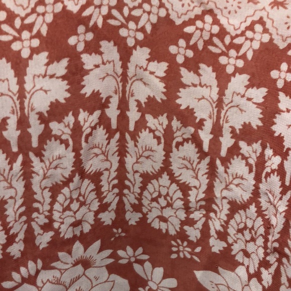 August Mist Blouse - Picture 5 of 9